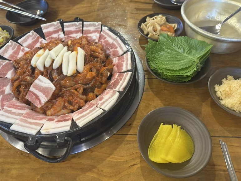 명동알쌈쭈꾸미 동대문점 사진 6