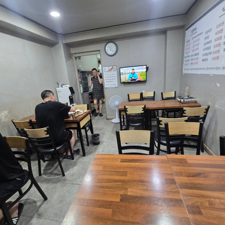전주감자탕뼈해장국 대표 사진