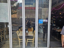 홍대칼국수와족발 판교역점 사진 7