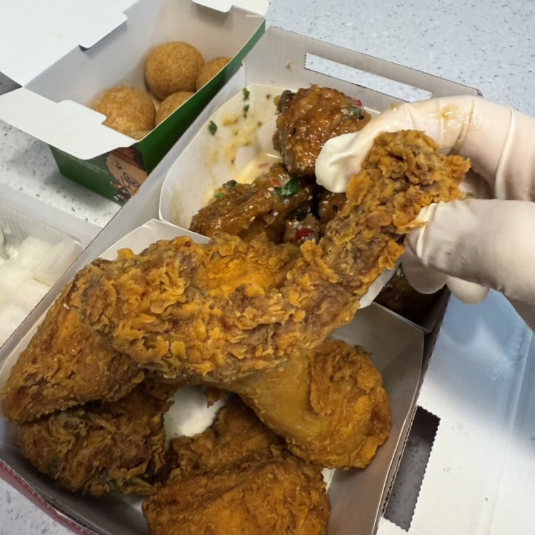 자담치킨 자양뚝섬점 사진 7