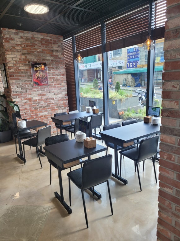 자담치킨 신림역점 사진 5