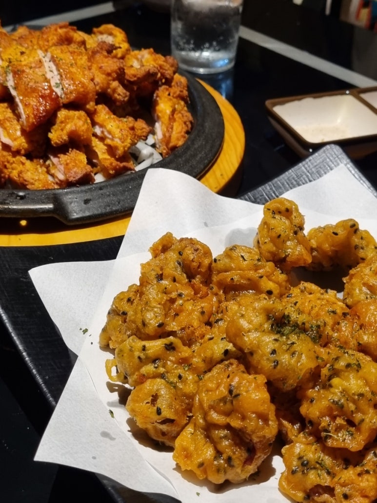 구어진닭호프 이미지