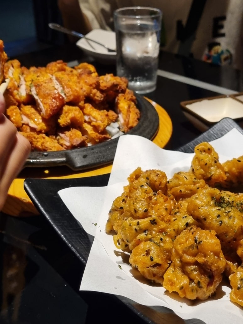 구어진닭호프 이미지