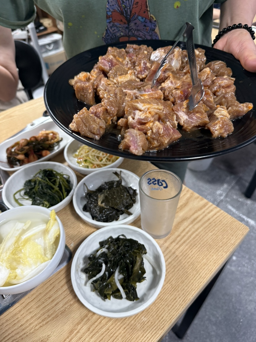 흥부골숯불돼지갈비 대표 사진
