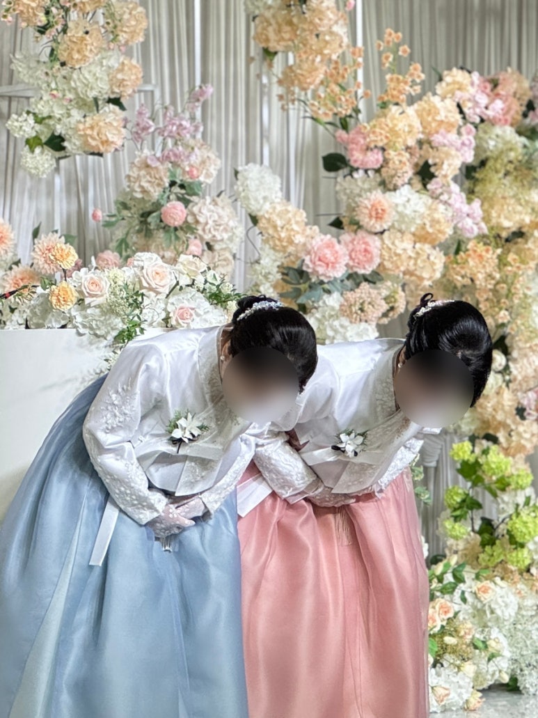 이근희한복 이미지