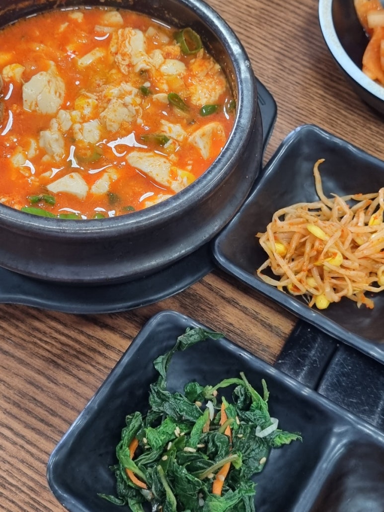 사랑방생삼겹살전문 이미지