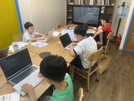 [개인·학부모 후기] 사직·화명 · 초등 · 집중력 약한 아이 · 코딩으로 변화 썸네일