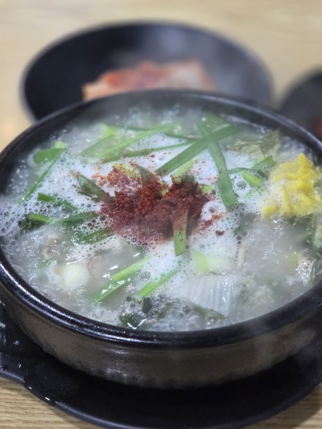 큰맘할매순대국 광흥창역점 사진 8