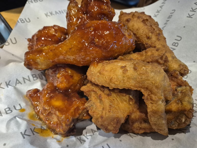 깐부치킨 청담1호점 사진 8