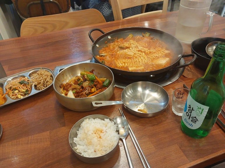 이선생짜글이 상암점 사진 3