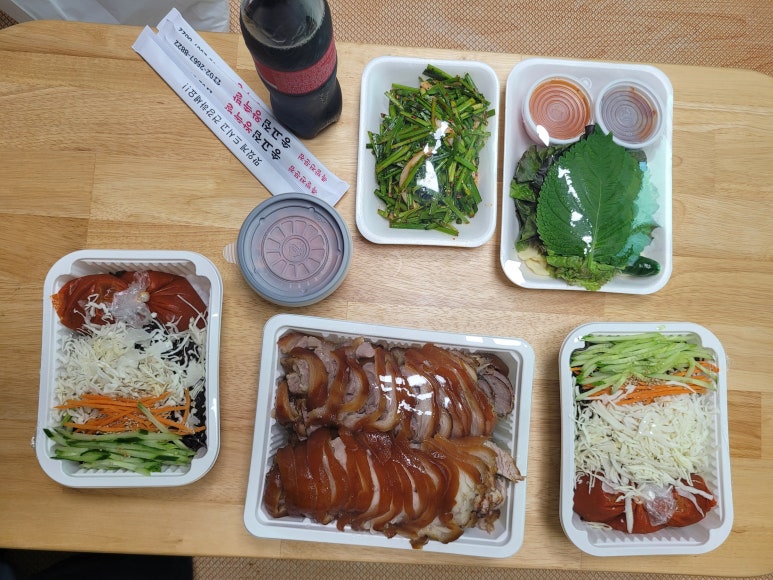 송고집왕족발 본점 사진 2