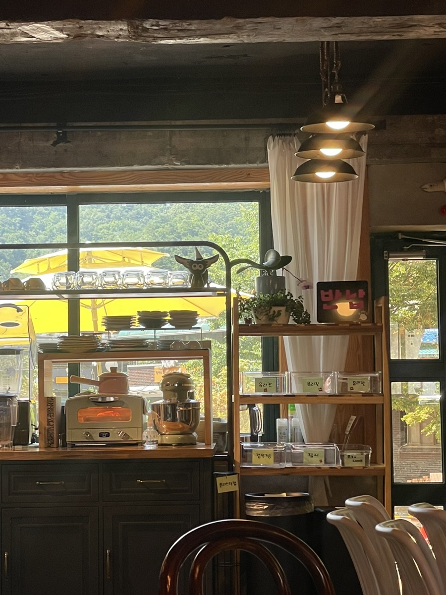 사막여우 로스터리카페 이미지