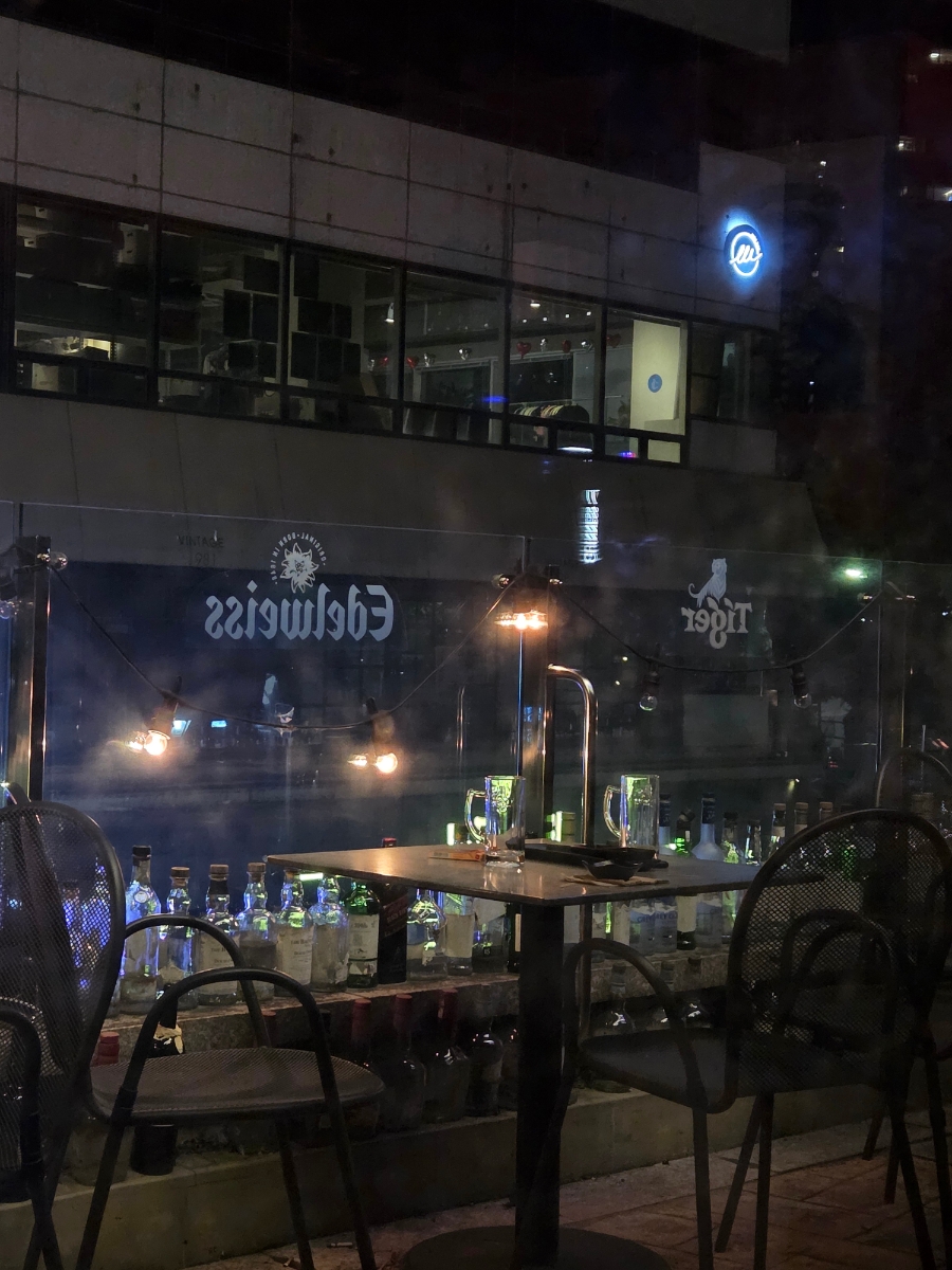 매드나이트 사진 2
