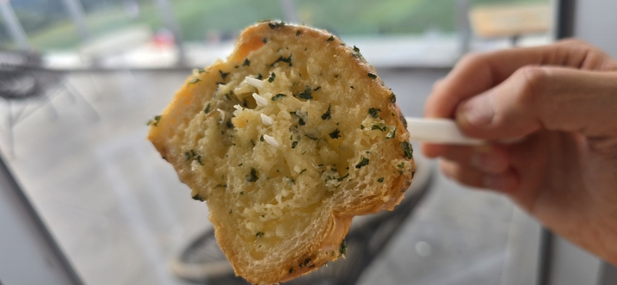 이끼베이커리 산점 이미지