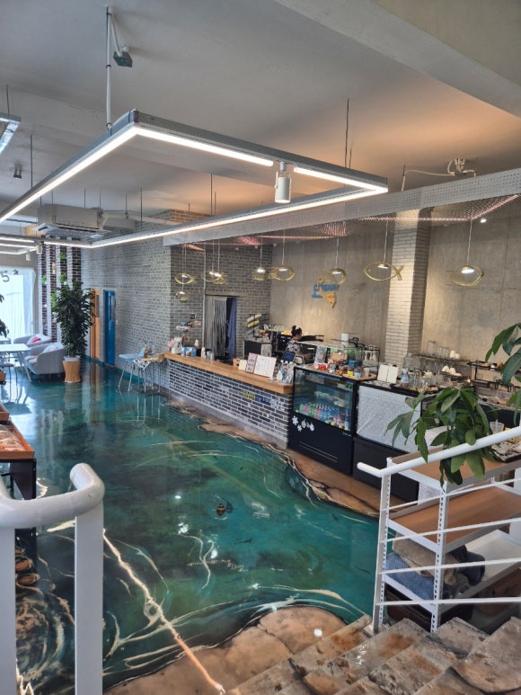 리버페리카페 이미지