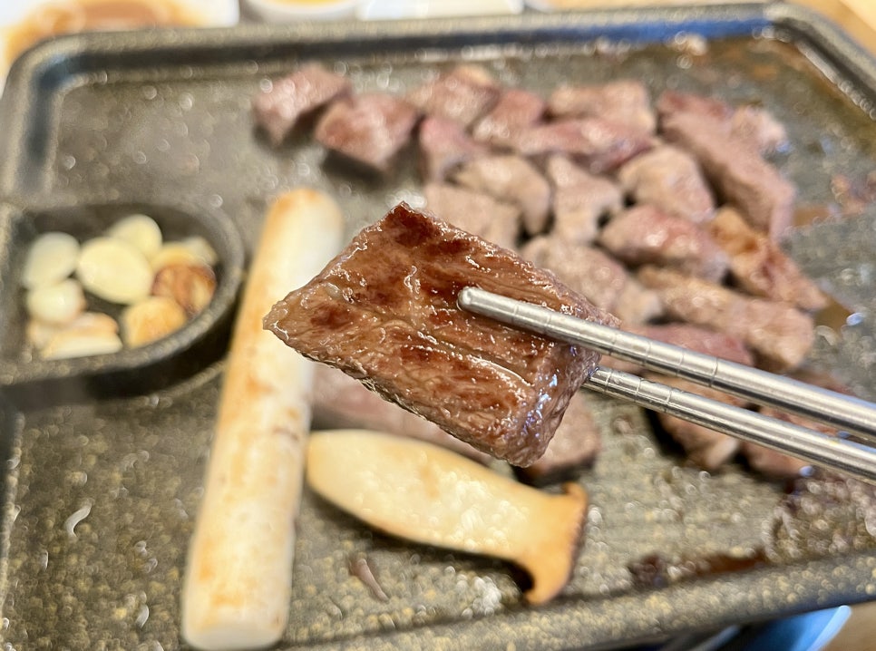 성암축산정육식당 사진 2