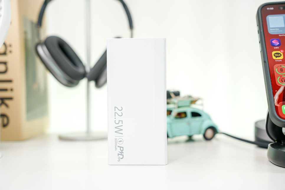 책상에서 더 편리한 충전,  "맘모스 30,000mAh 고용량 고속충전 보조배터리추천? 이미지 9