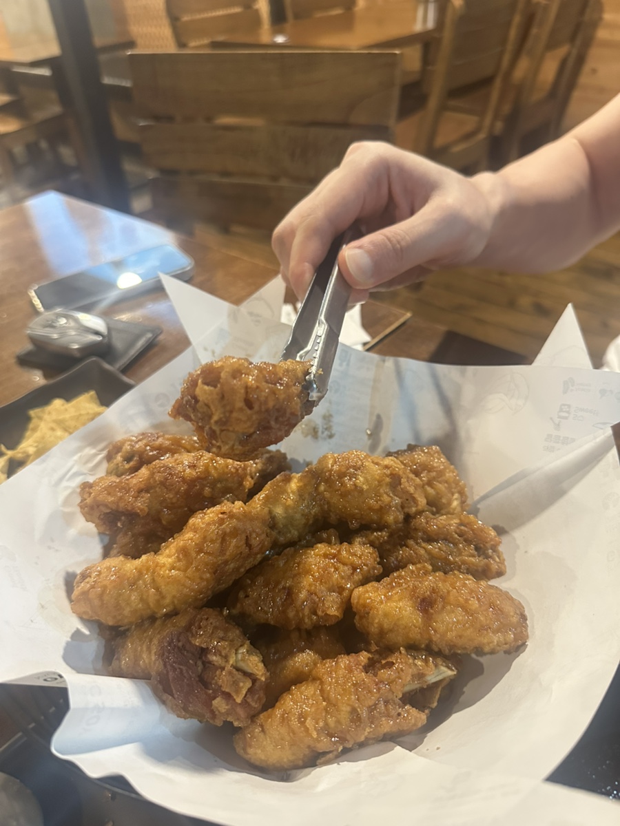 교촌치킨 문정법조점 사진 7
