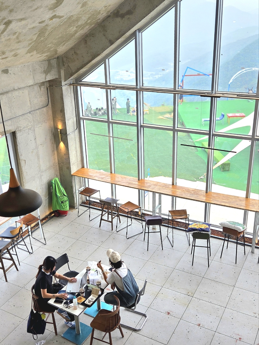 이끼베이커리 산점 이미지