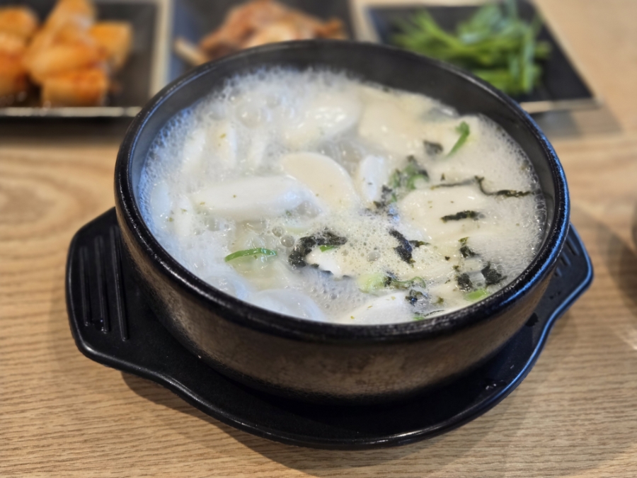 육수당 부천역사점 사진 8