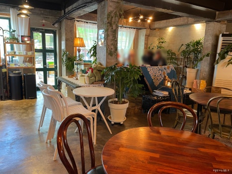 사막여우 로스터리카페 이미지