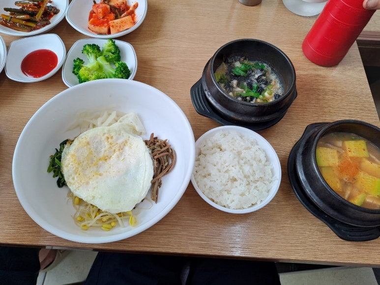 행복한맛집 사진 2