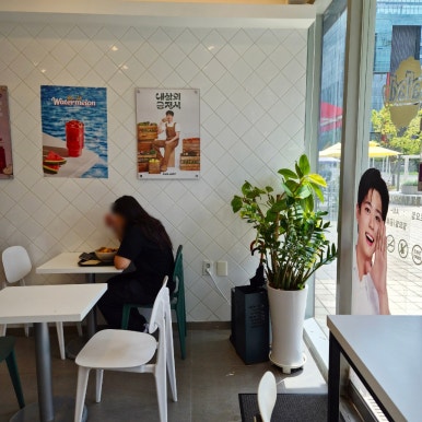 샐러디 판교테크노밸리점 사진 5