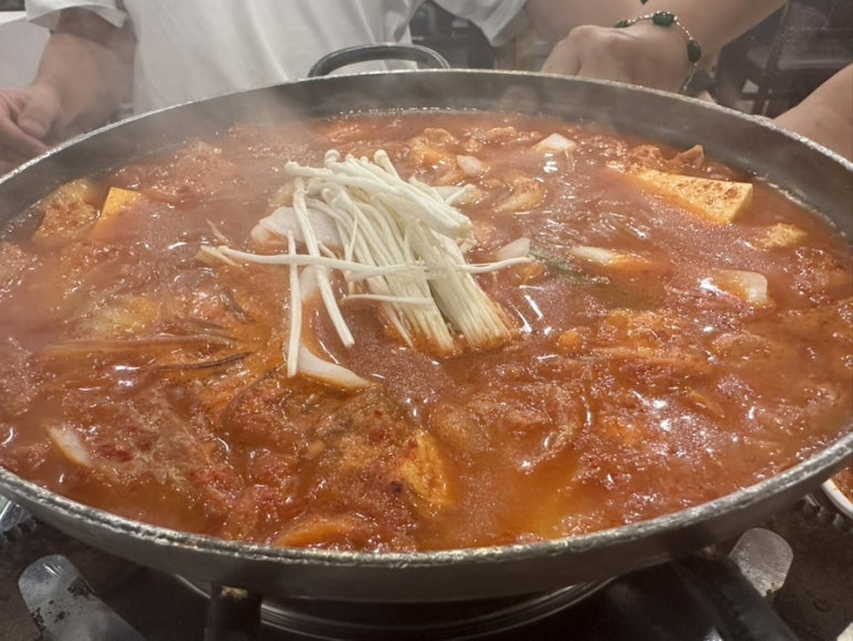 부림정 뚝섬유원지역점 사진 8