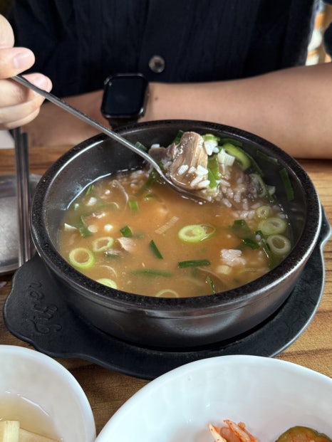 고양한우곰탕 이미지