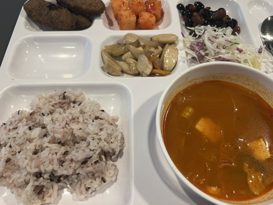 본우리집밥 팁스점 사진 3