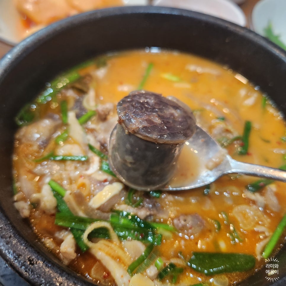 신의주찹쌀순대 서울스퀘어점 사진 8