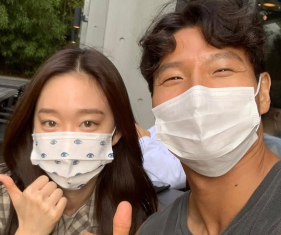 김종국 이지윤 예비신부 결혼 상대 프로필 얼굴 사진 나이 아내 와이프 배우자 직업 화장품 ceo 신혼집 정보 총정리 : 네이버 블로그