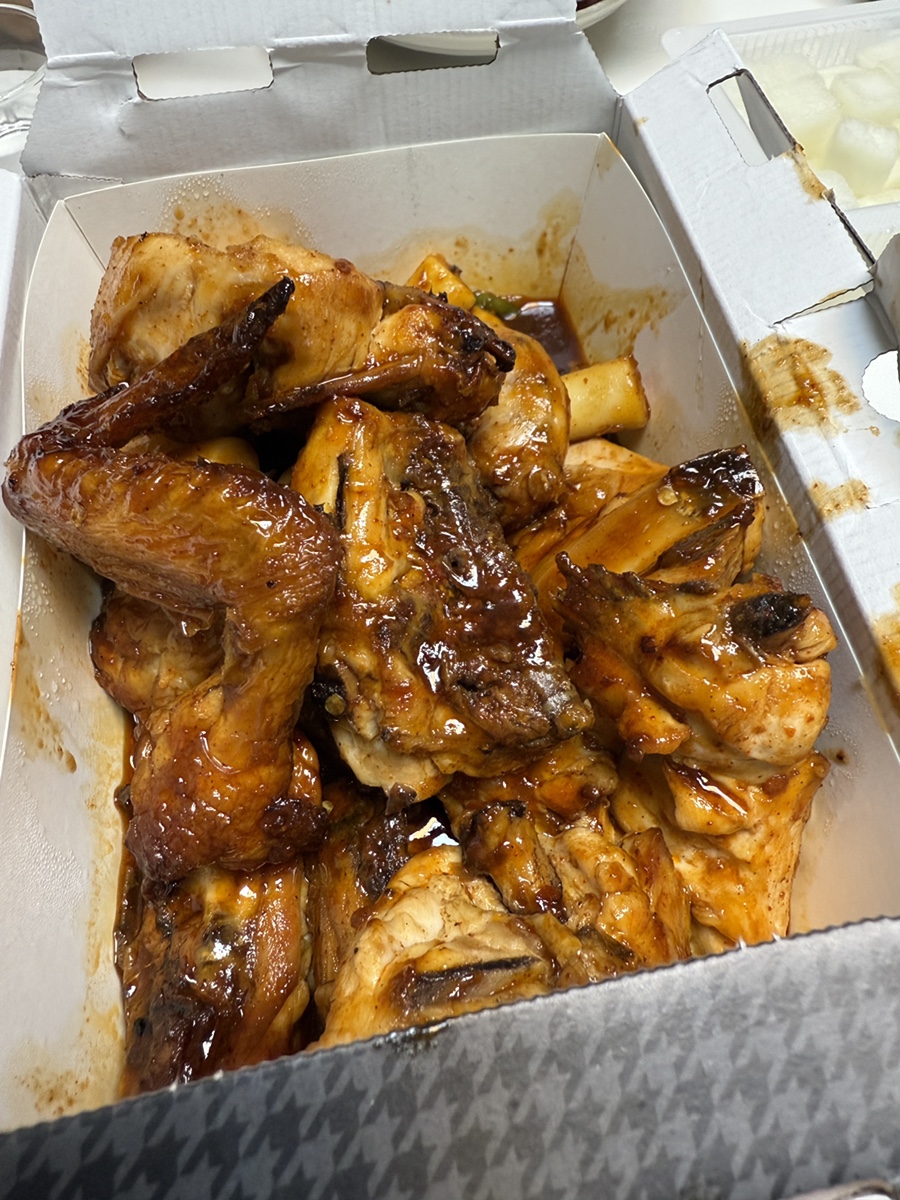 돈치킨 잠실점 사진 2