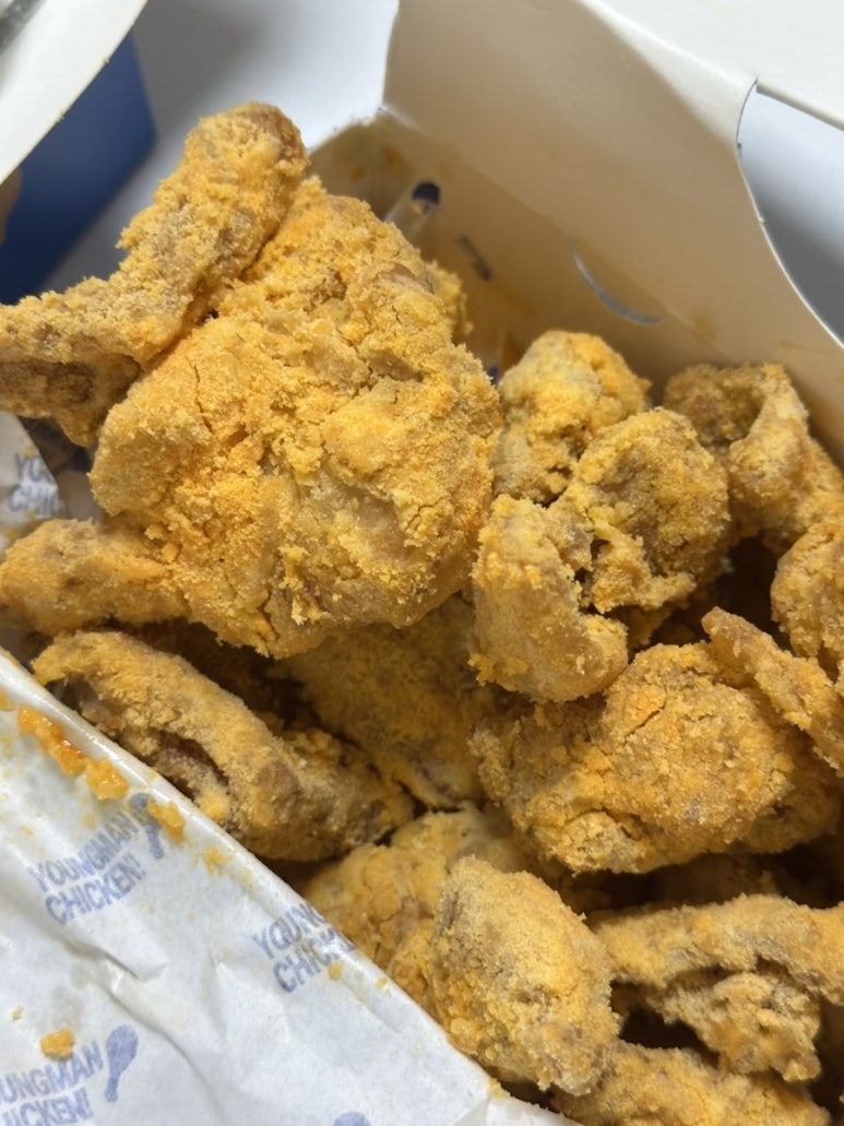 청년치킨 삼전점 사진 7