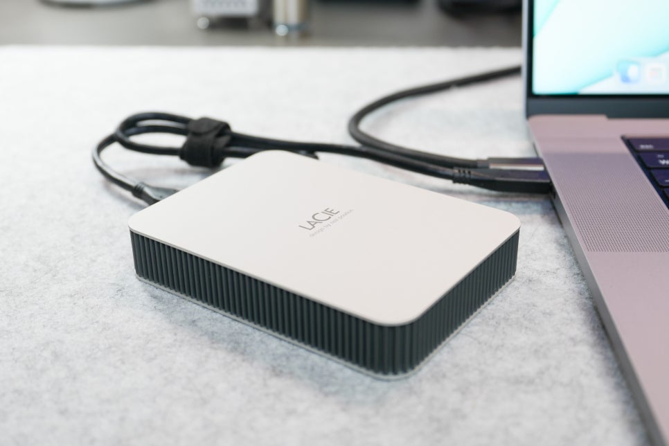 맥북프로 16인치 포토블 모바일 드라이브, 라씨 LaCie Mobile Drive USB-C 외장 SSD 하드 추천 이미지 11