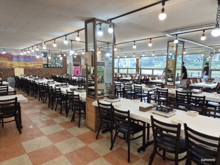 삼거리식당 이미지