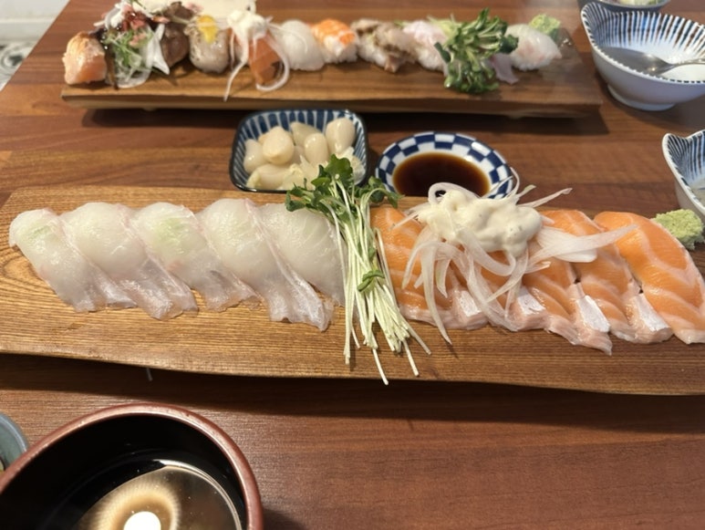 최지훈스시 이미지