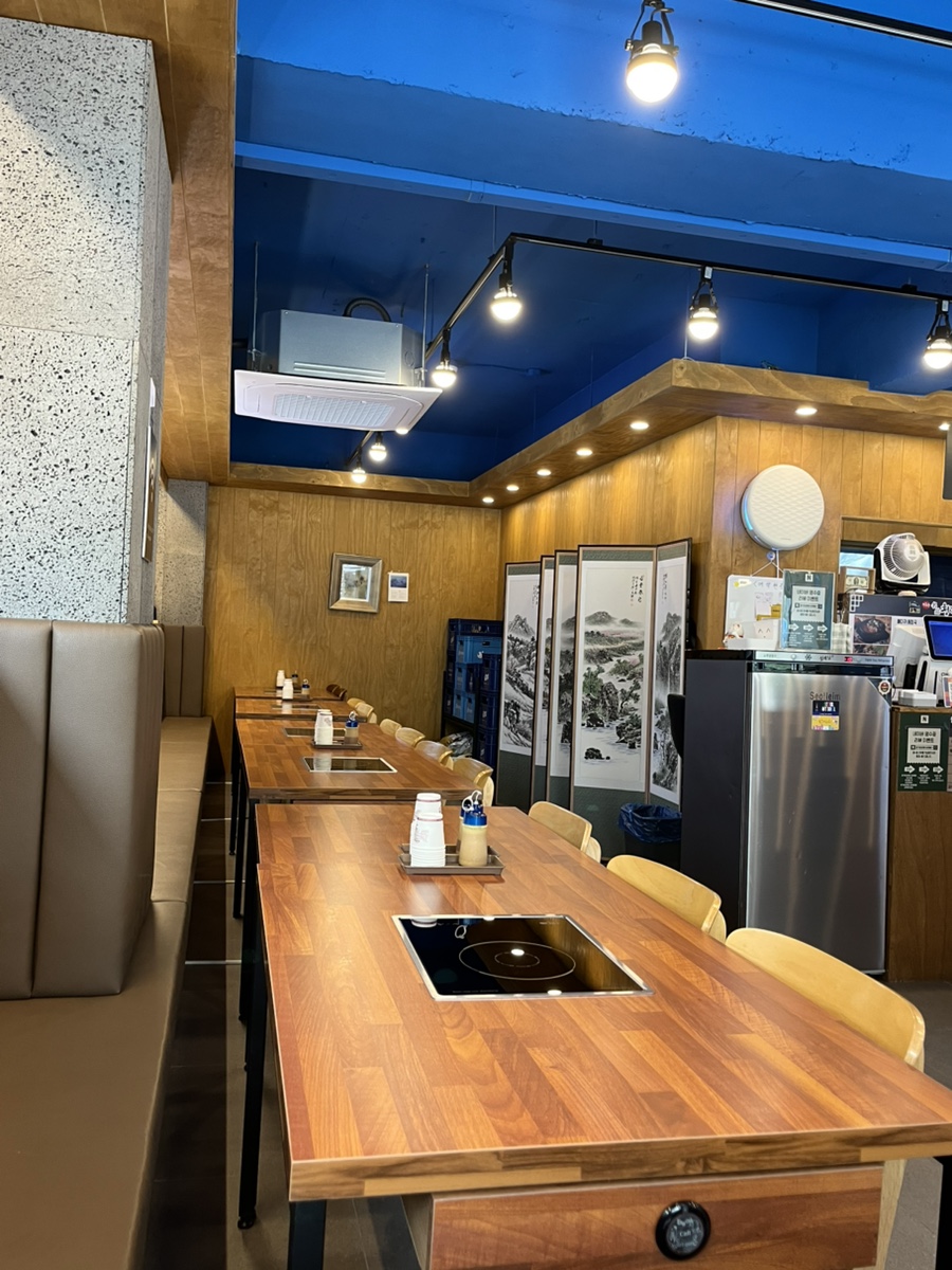 명품청기와감자탕 보라매점 사진 7