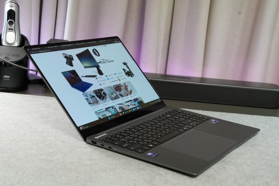삼성전자 갤럭시북5 프로 NT960XHA-K52A 리뷰 – 인텔 루나레이크와 32GB로 16인치 프리미엄 AI 노트북 이미지 16