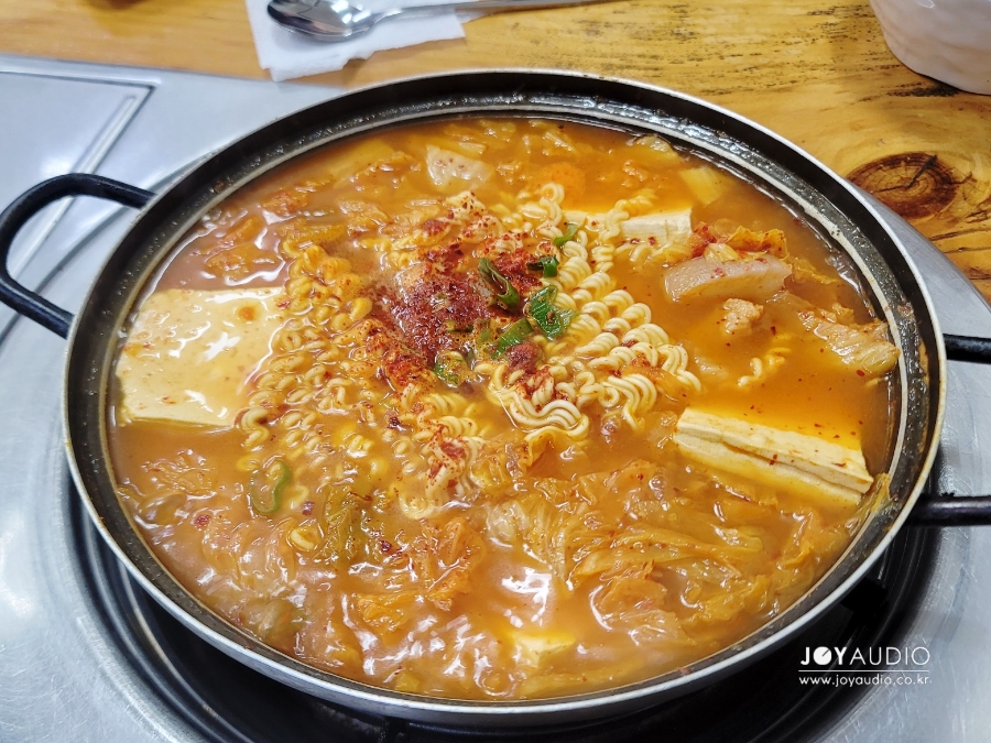 복돼지네 김치찌개전문 역삼점 사진 3