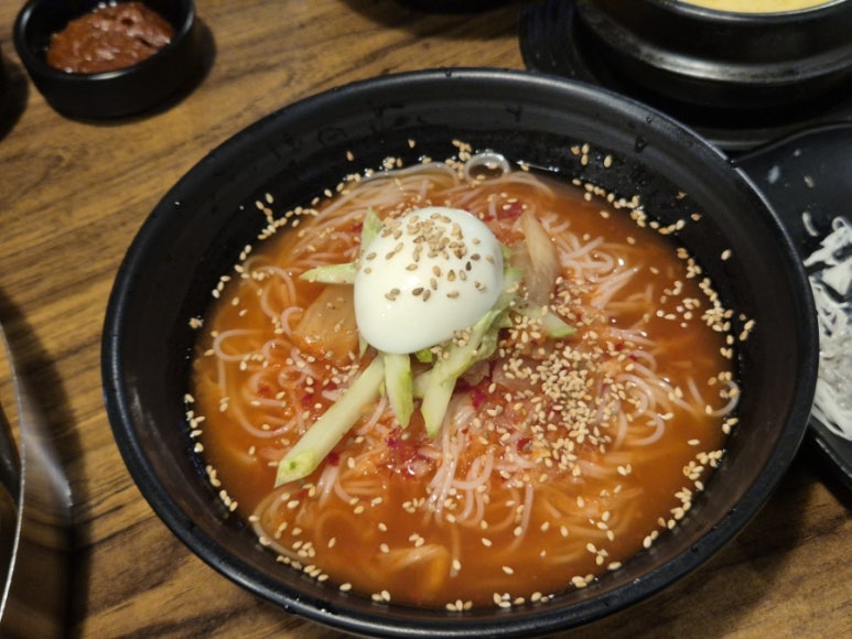 육갑식당 송파문정점 사진 7