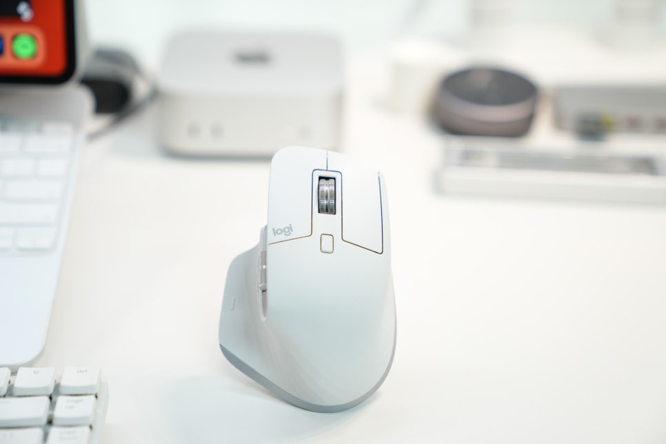 매직 마우스 2 블랙 USB-C, 맥을 위한 전용 마우스 맥북프로 16인치와 함께 써보니 이미지 11