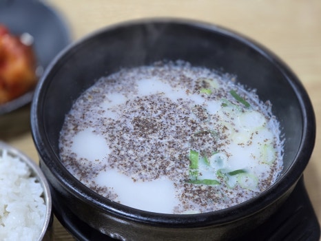 큰맘할매순대국 광흥창역점 사진 6