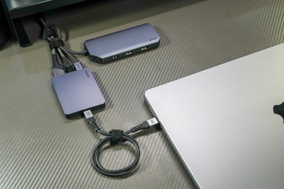 아트뮤 USB C타입 8in1 미니 멀티허브 독 MH810, 아이패드프로 13인치와 맥북프로에 사용해보니 이미지 9