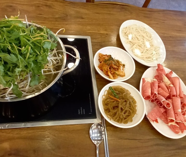 반월칼국수 이미지