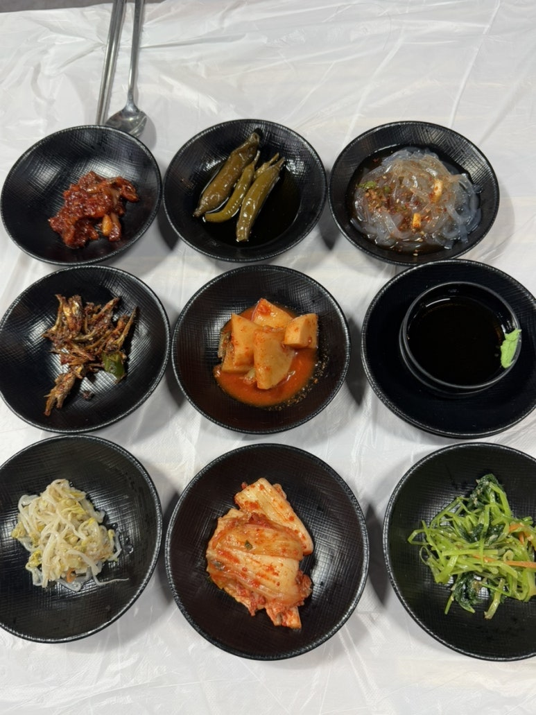 큰무리음식점 이미지