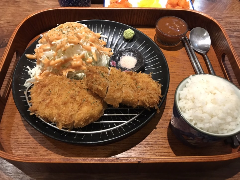 저스트카츠 이미지