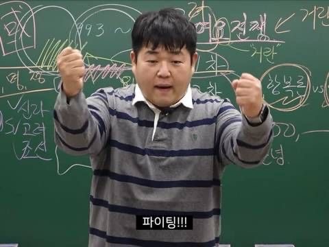 로메르네일 이미지