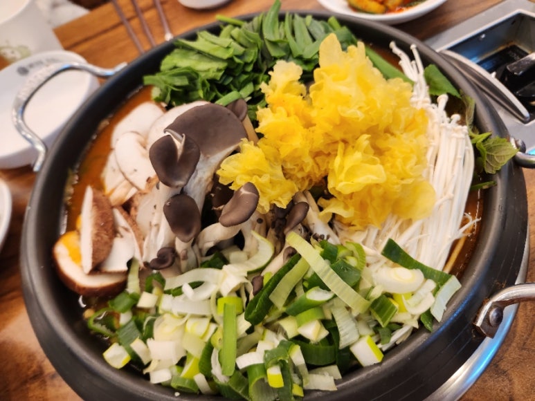 향촌흑염소공주동학사점 이미지