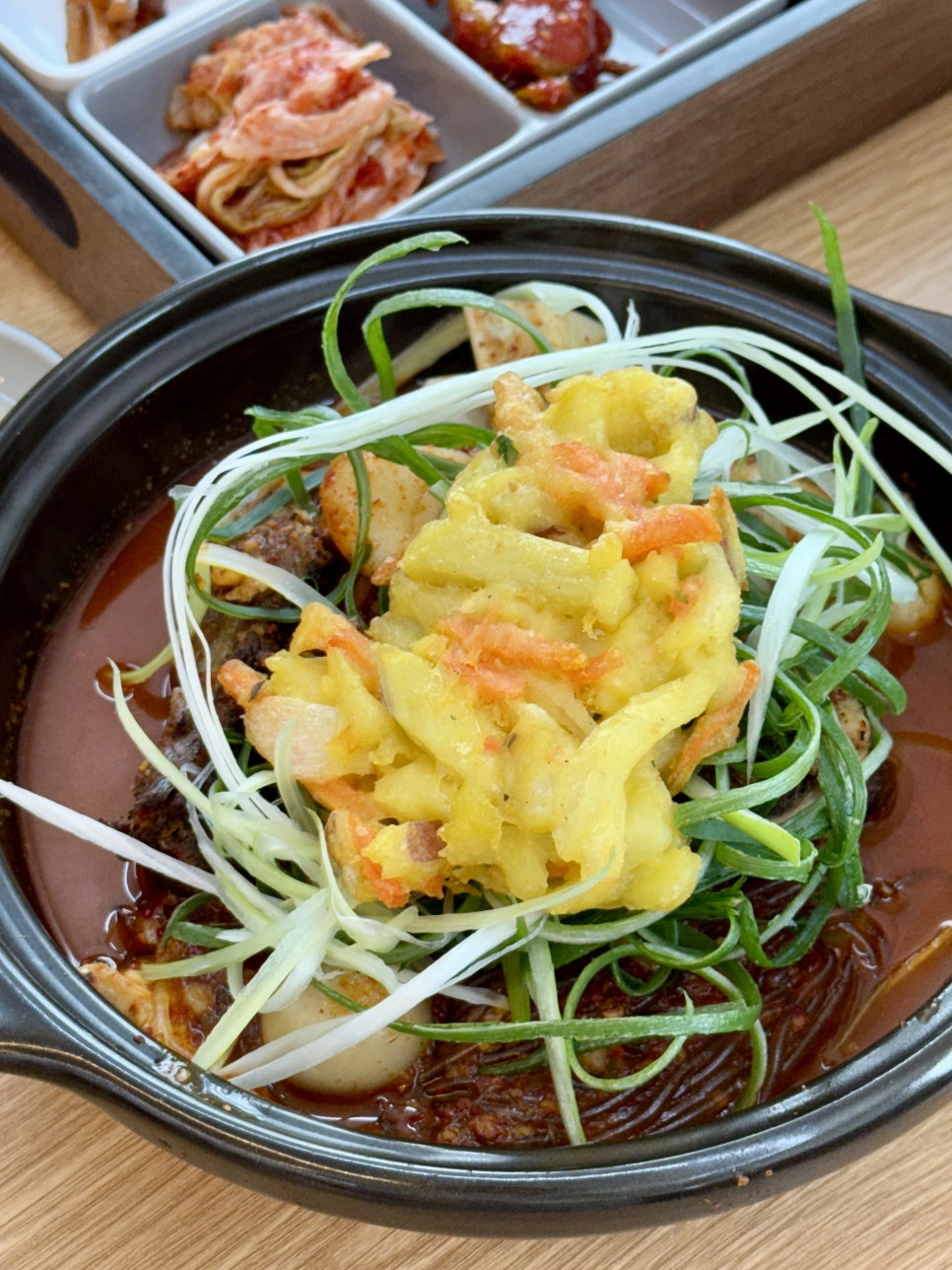 홍칼라 이미지